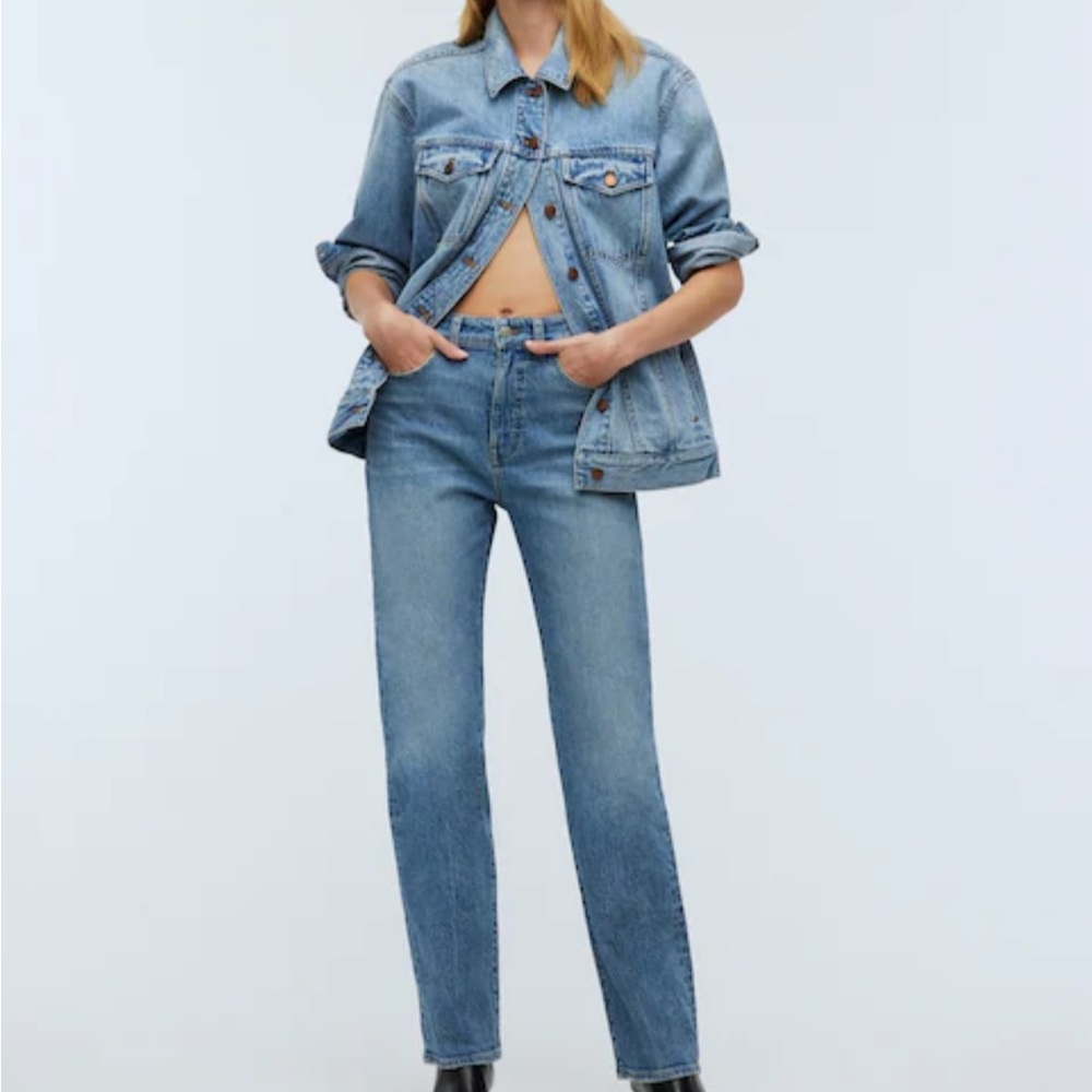 NWOT Madewell The '90s Straight Jean